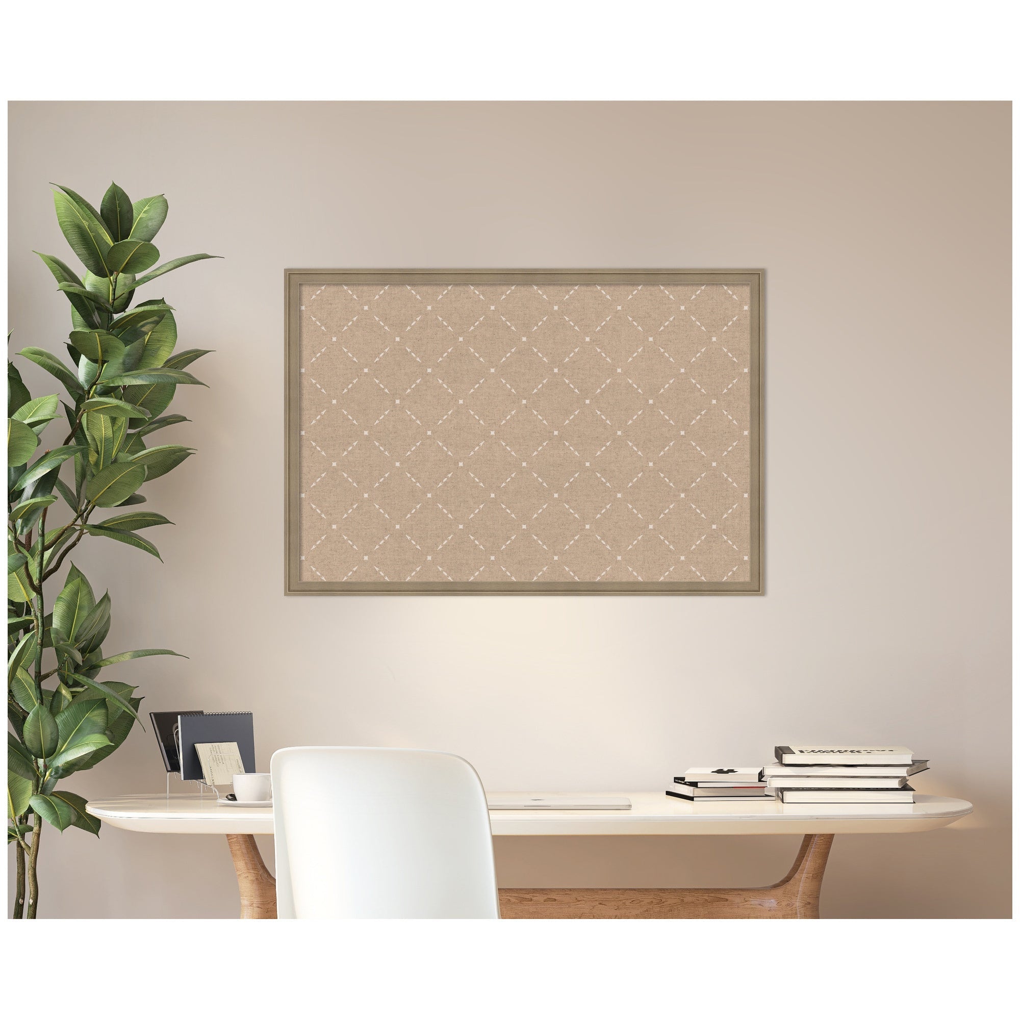 Pinboard Beige Lattice Pattern