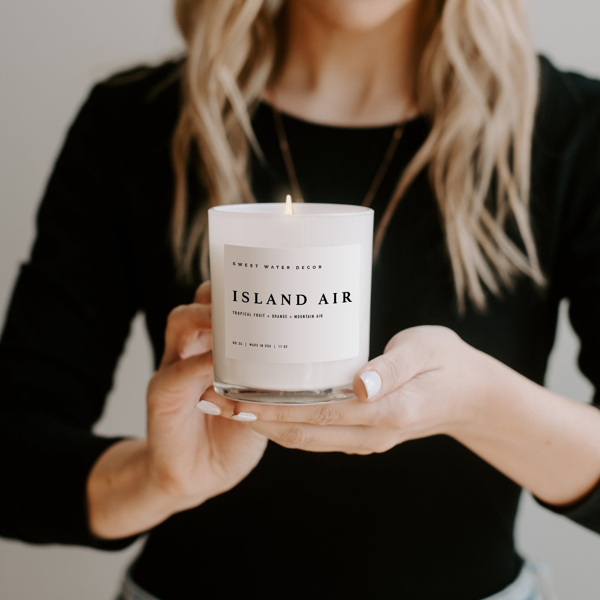 Island Air Soy Candle (11oz White Jar)