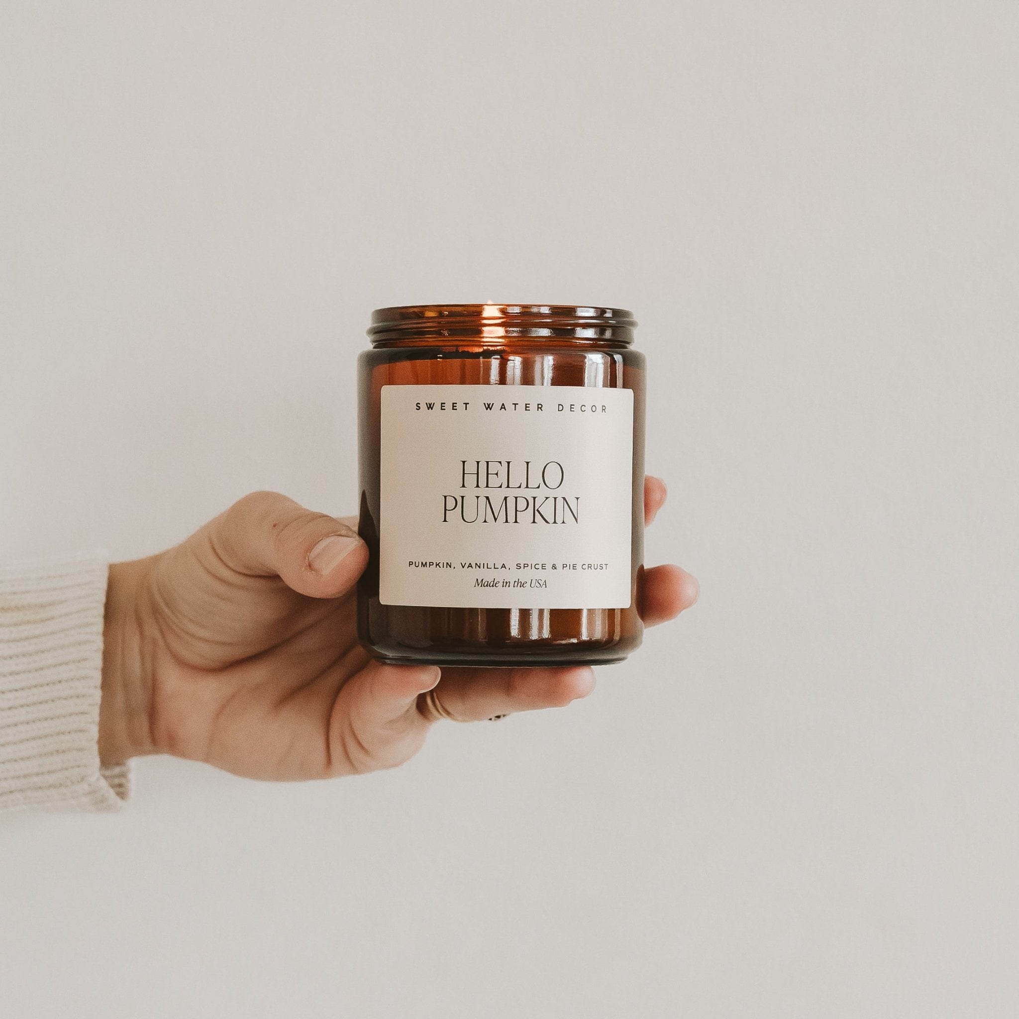 Hello Pumpkin Soy Candle (9oz Amber Jar)