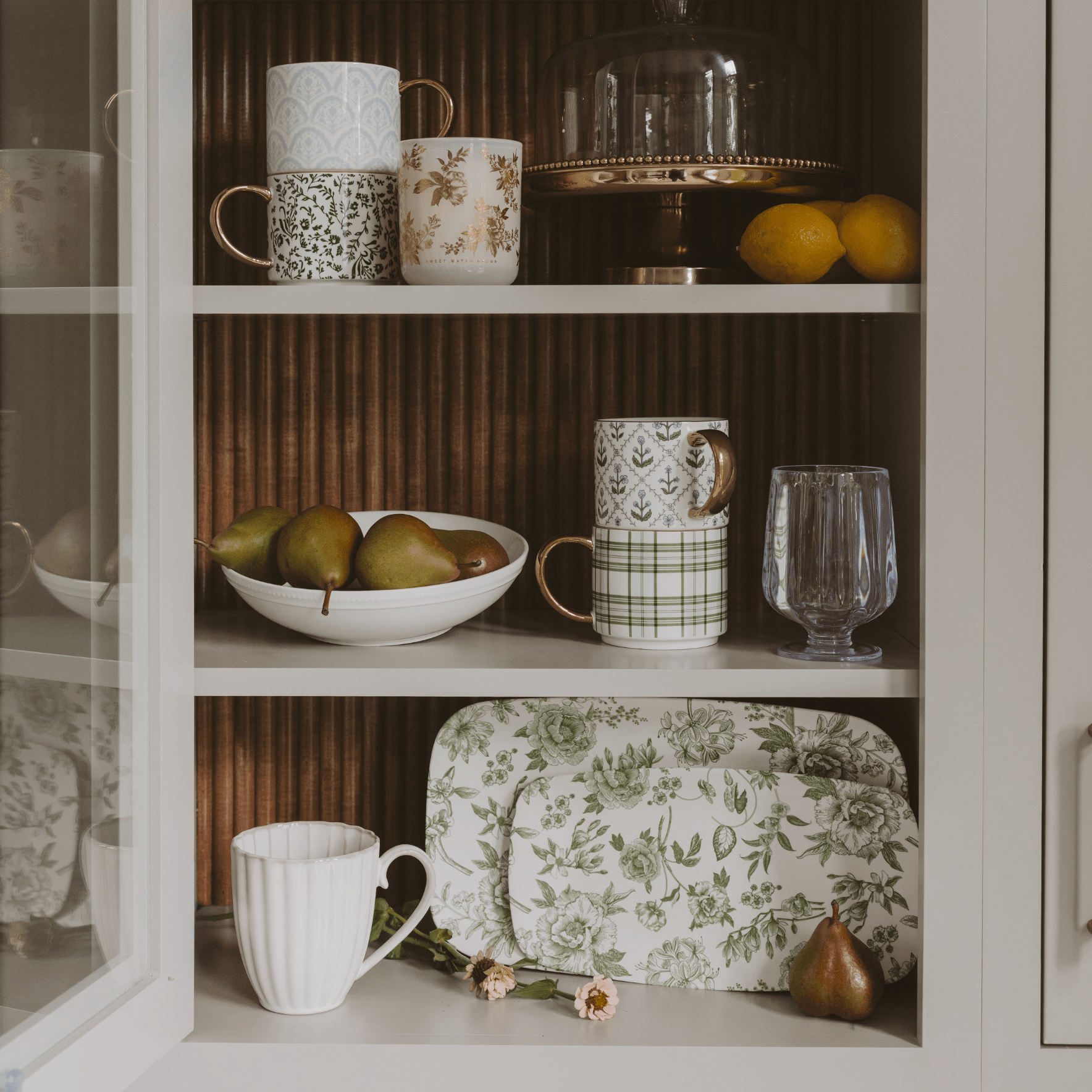 Green Delft Stacking Melamine Tray (set of 2)