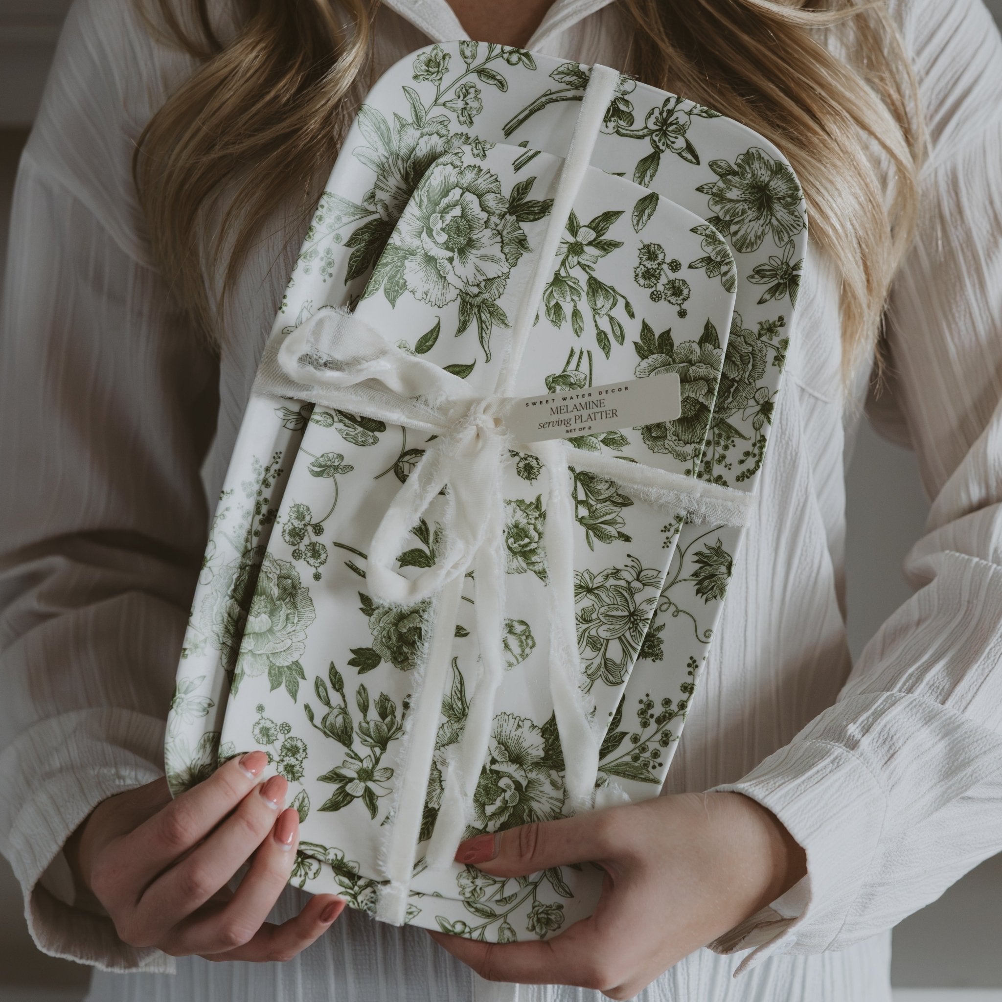 Green Delft Stacking Melamine Tray (set of 2)