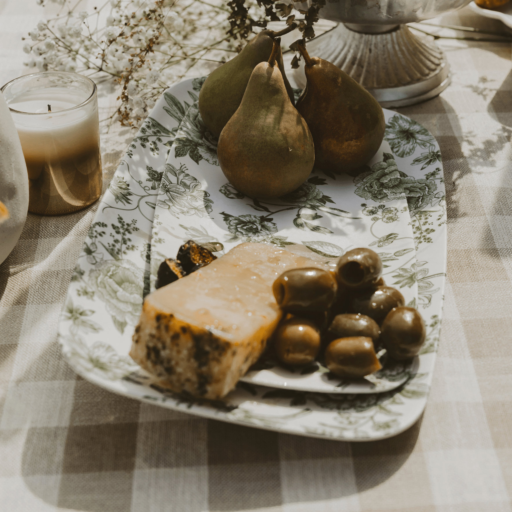 Green Delft Stacking Melamine Tray (set of 2)