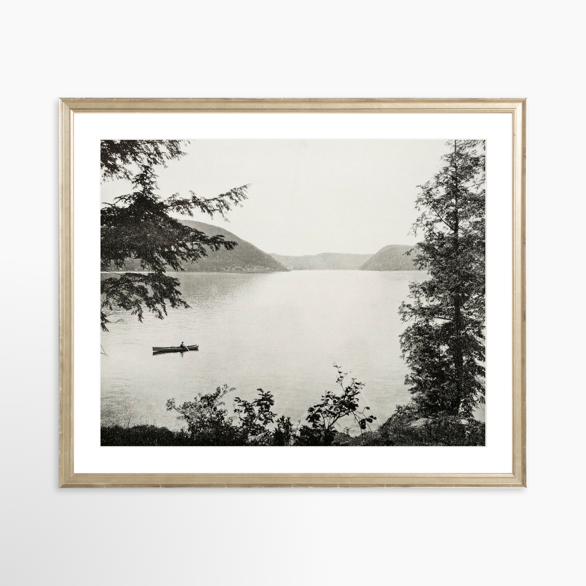 20x16 / Certificate Silver Frame + White Mat