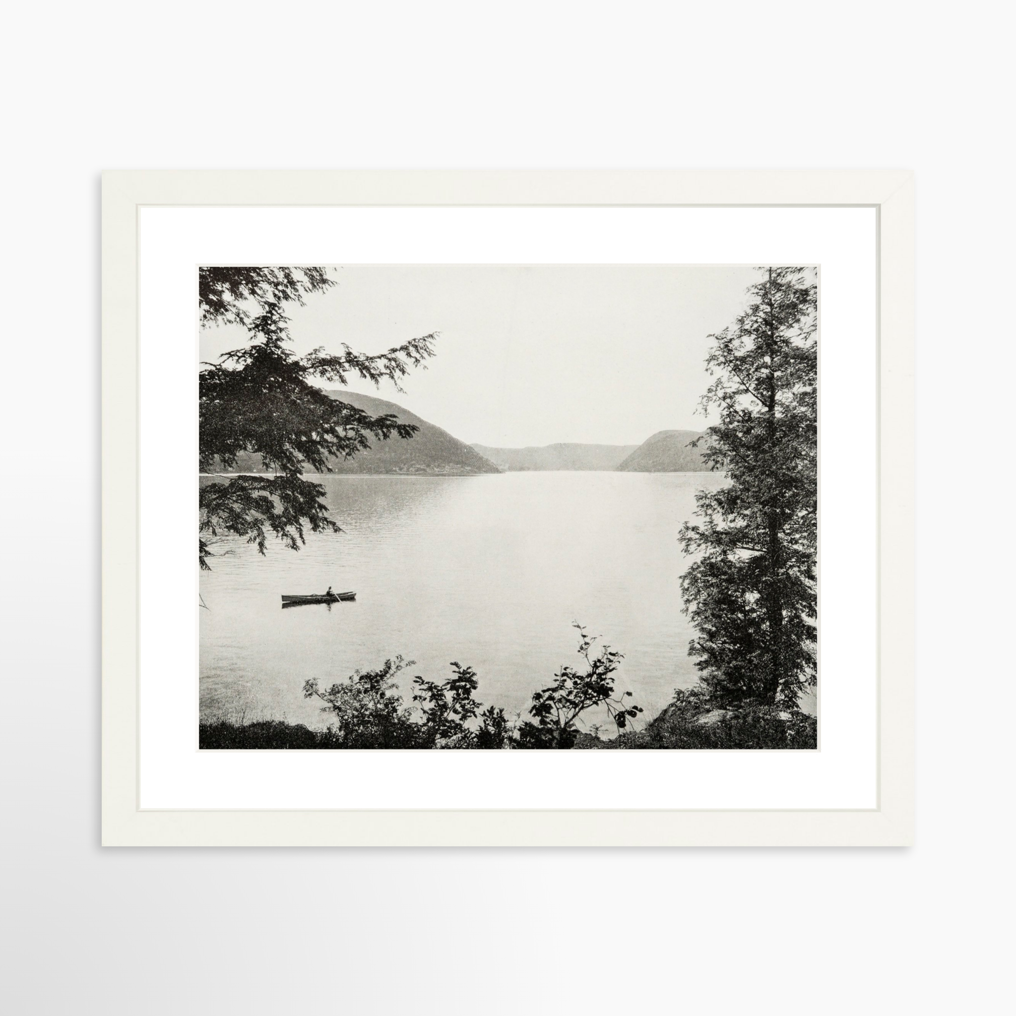 14x11 / White Frame + White Mat