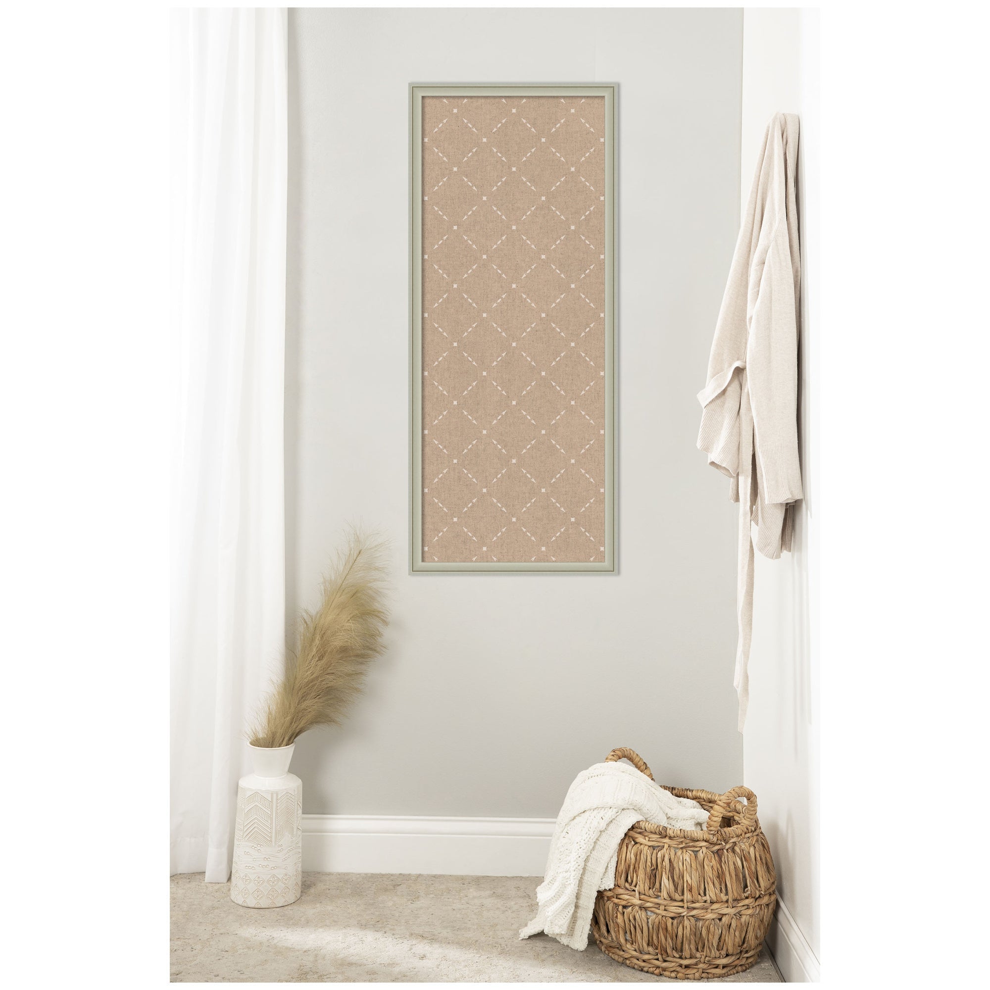 Pinboard Beige Lattice Pattern