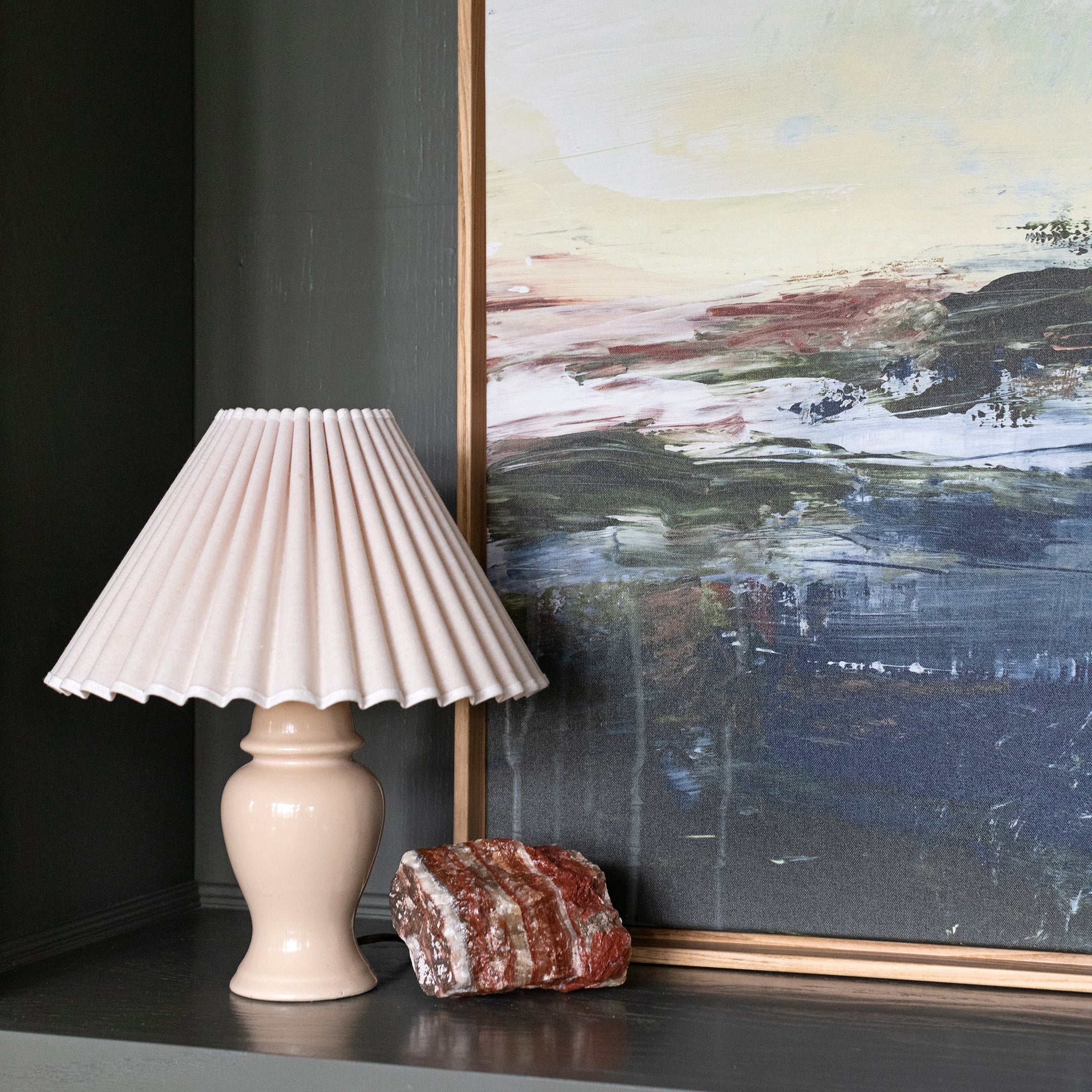 Knees to the Earth | Canvas