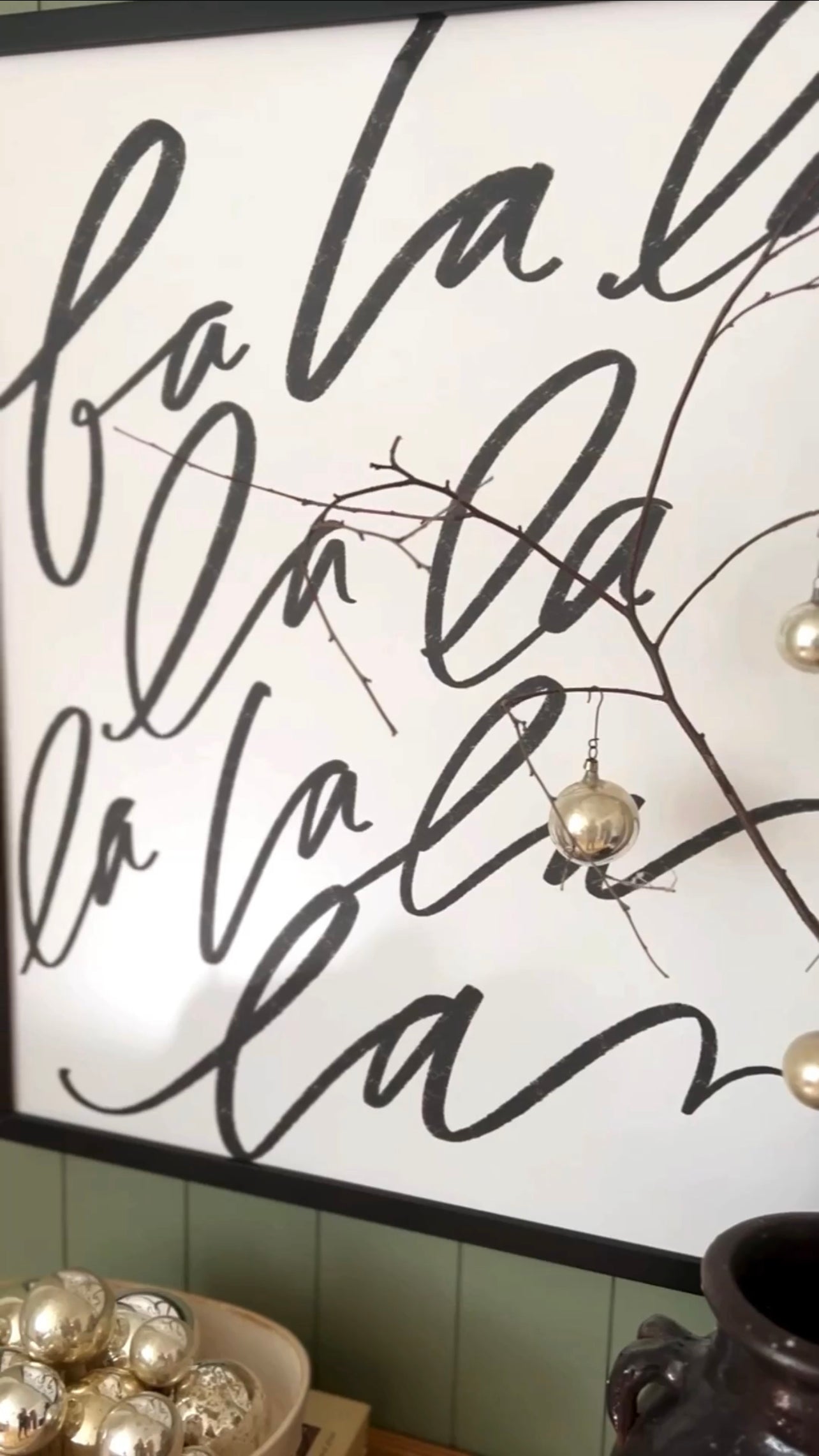 Fa La La | Cameo | Canvas