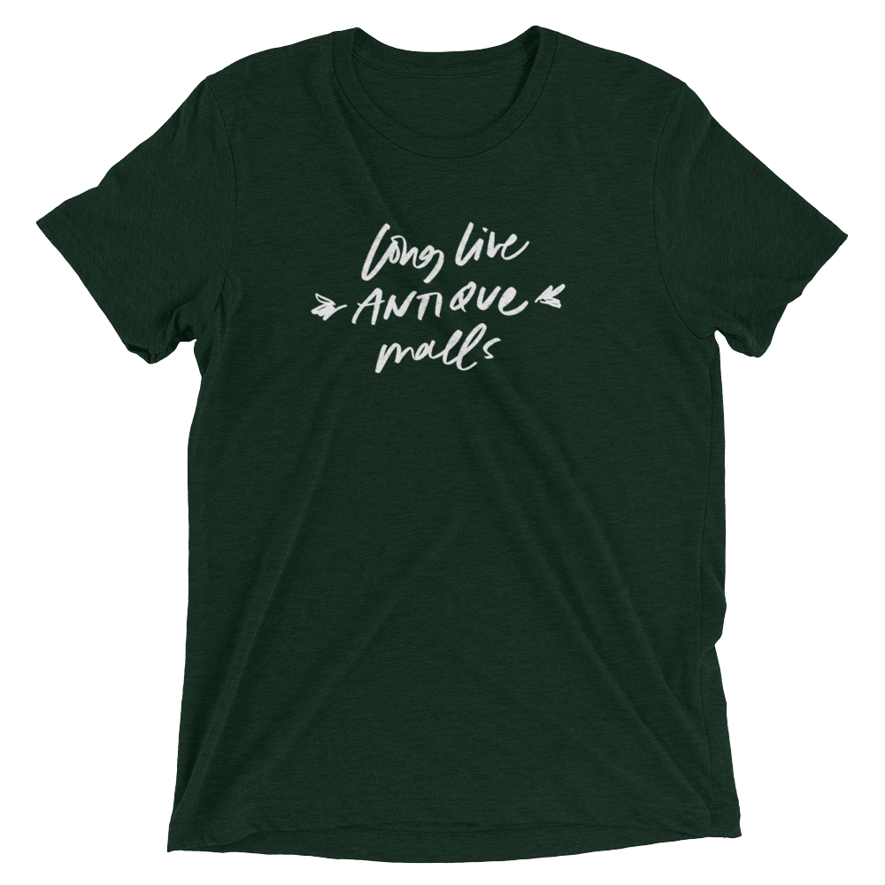 long live antique malls tee in emerald