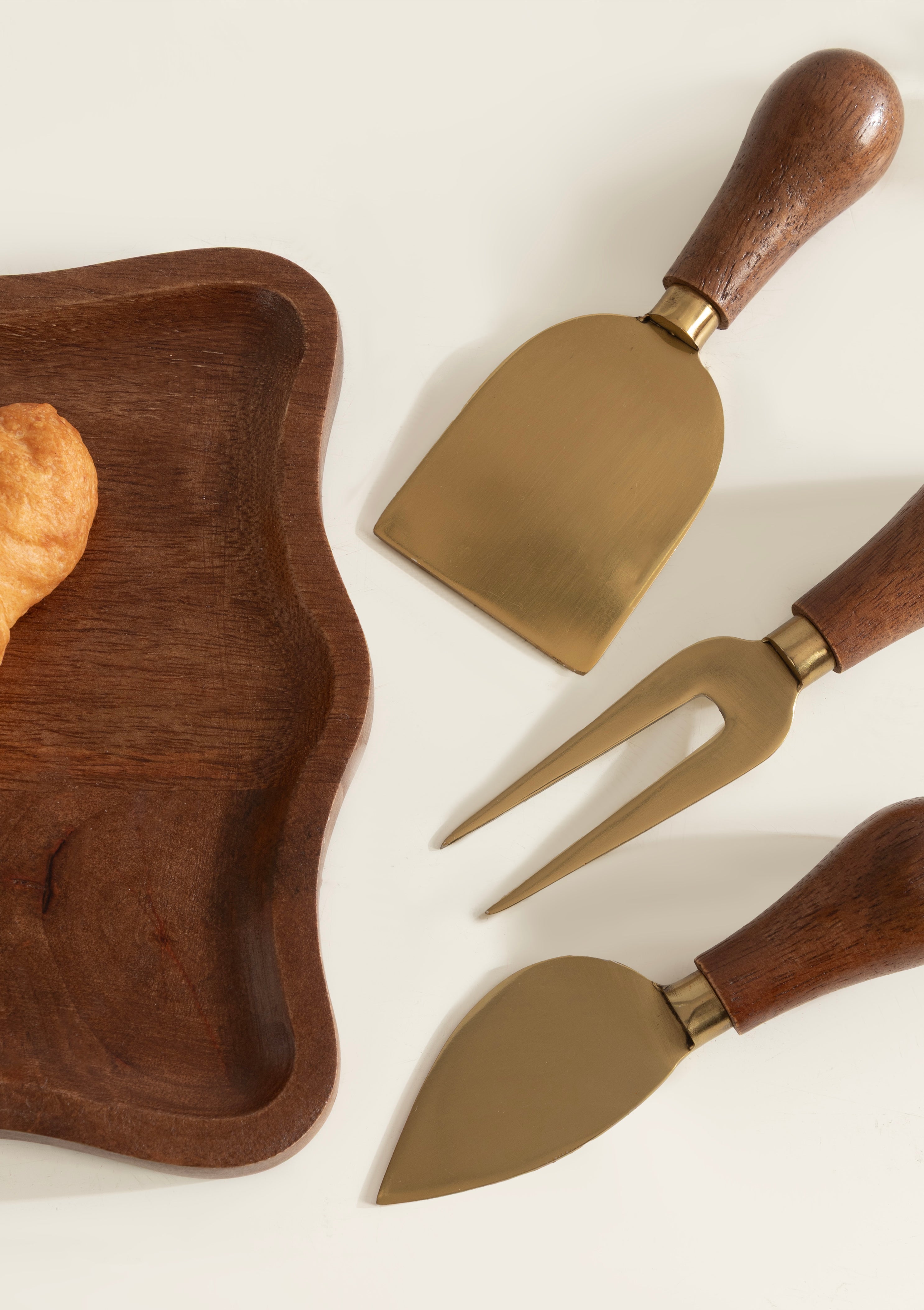 Waylock Cheese Board with Utensils