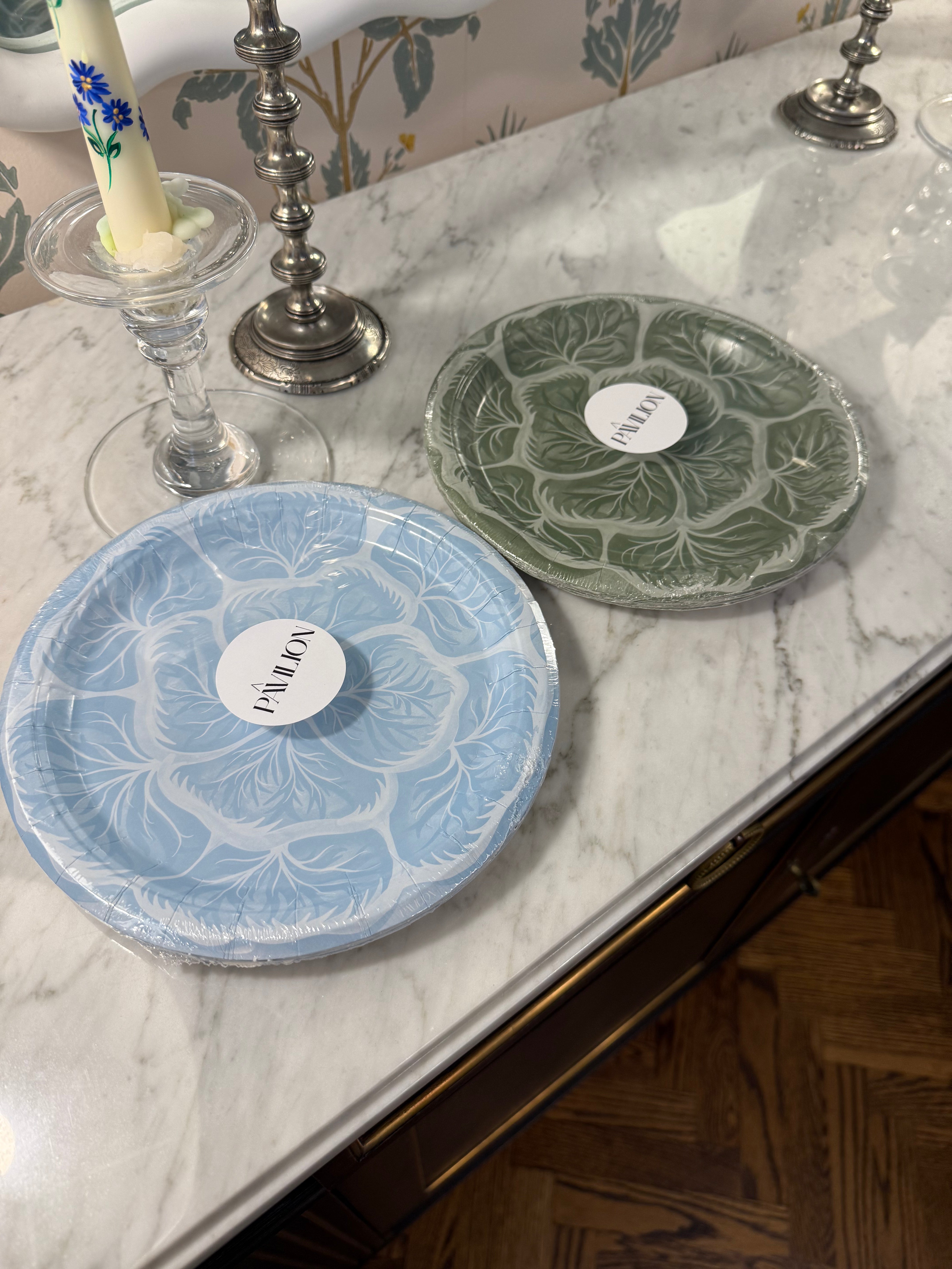 Bunny Green Melissa's Garden Cabbage Salad and Dessert Plates - 8 pack