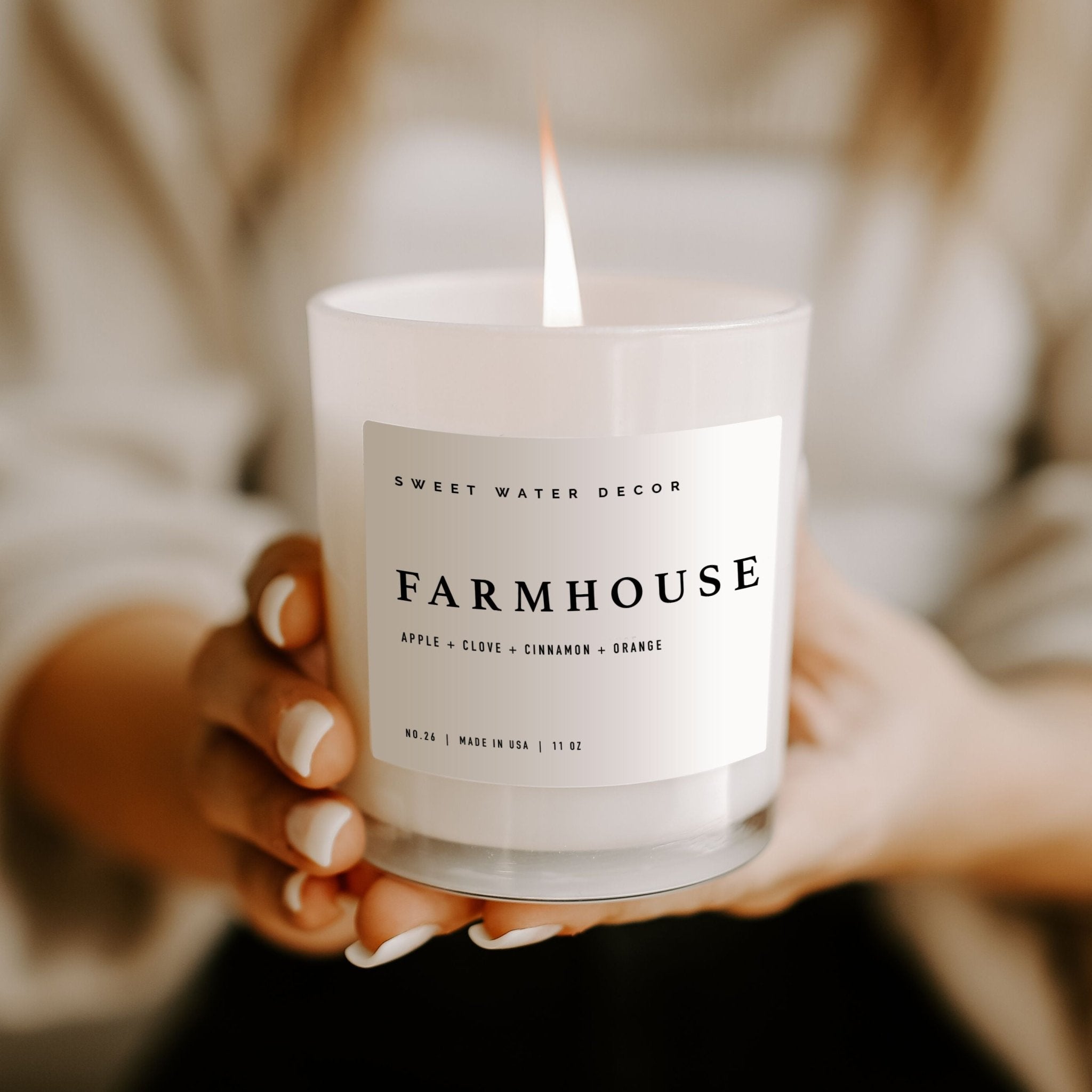 Farmhouse Soy Candle (11 oz White Jar)