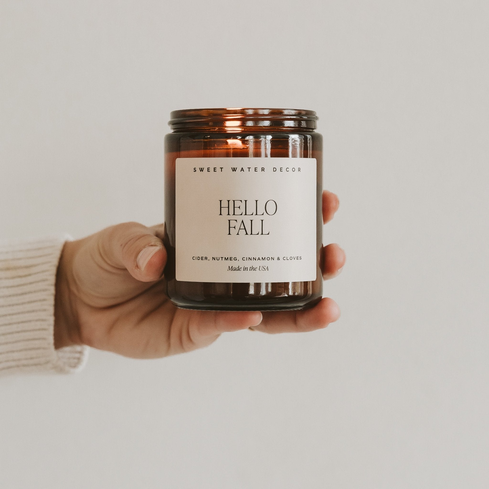 Hello Fall Soy Candle (9oz Amber Jar)