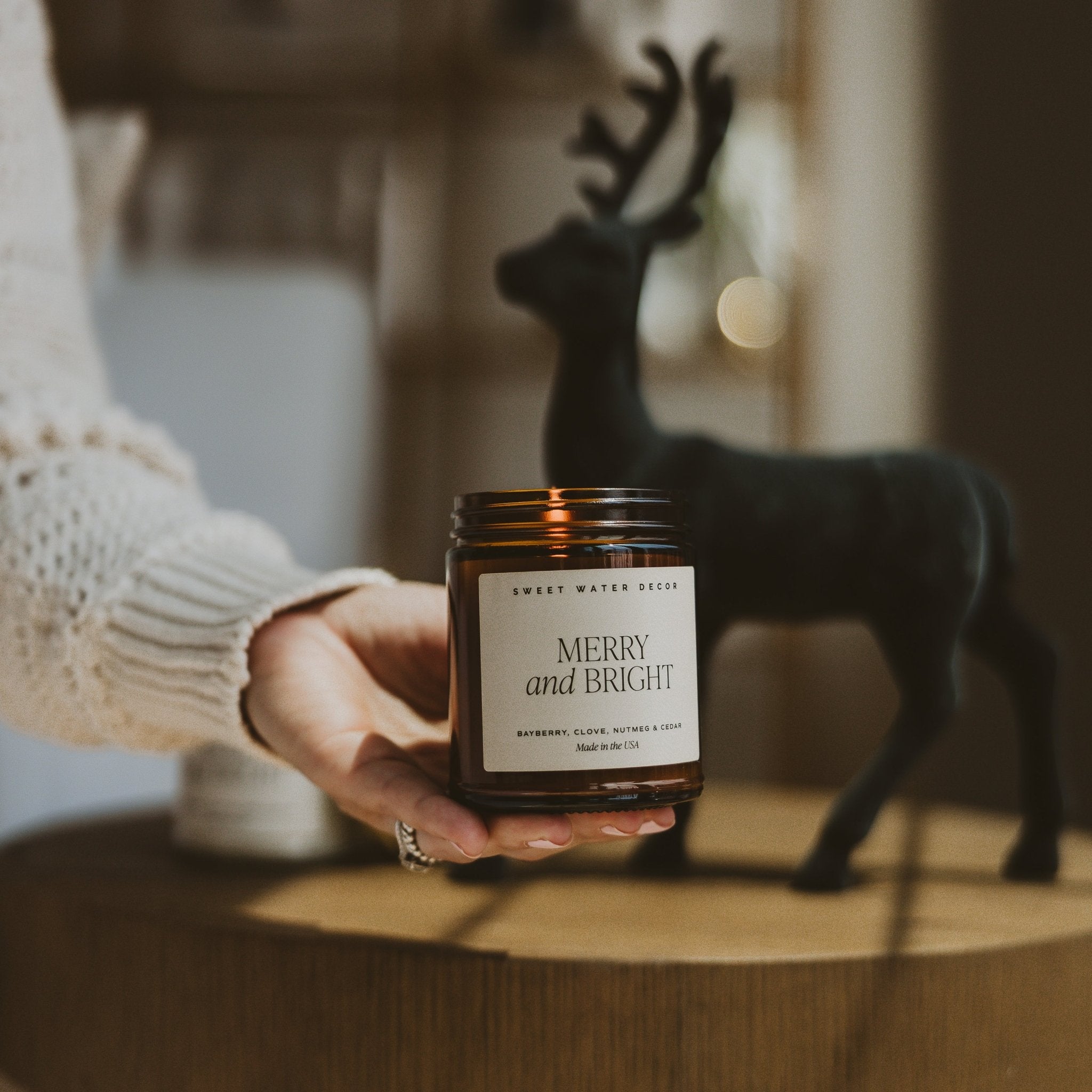Merry and Bright Soy Candle (9oz Amber Jar)