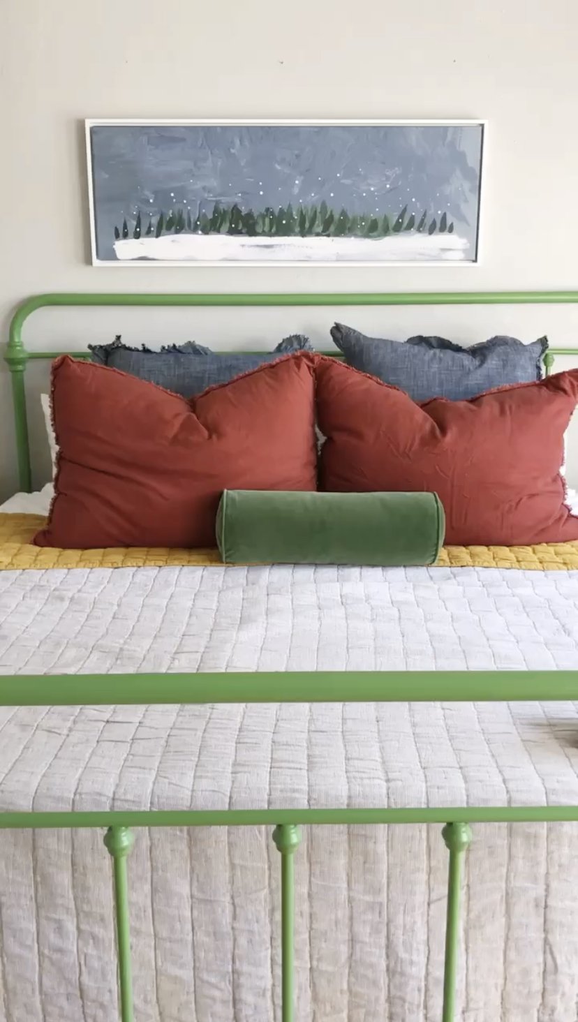 Petite Pano Pines | Canvas