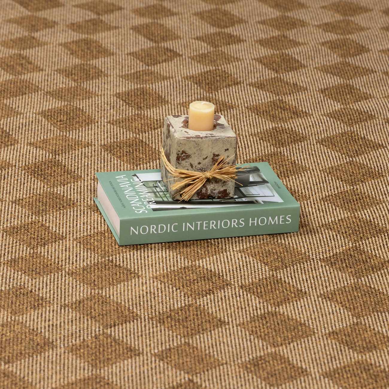Kuval Checkered Brown Rug