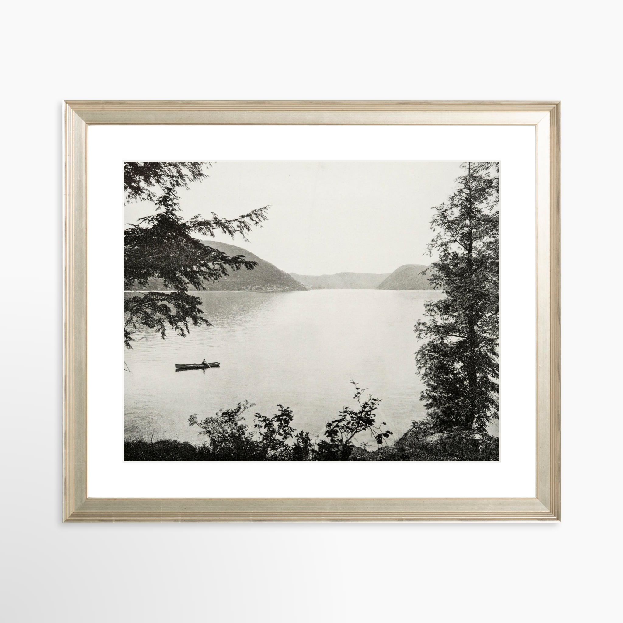 30x24 / Certificate Silver Frame + White Mat