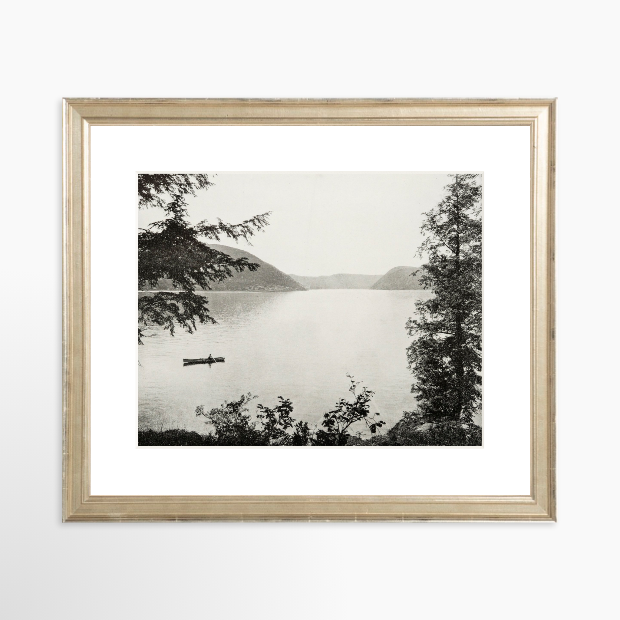 10x8 / Certificate Silver Frame + White Mat