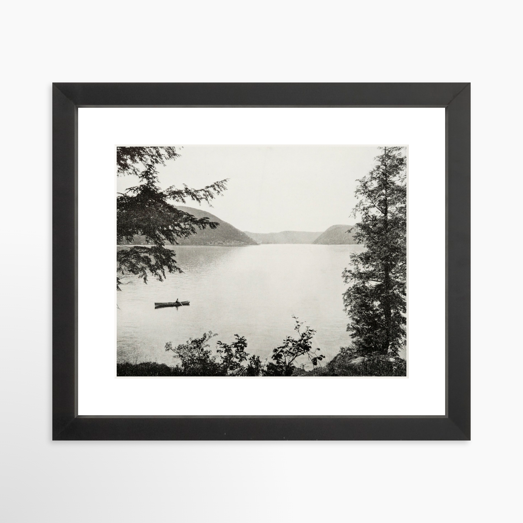 10x8 / Black Frame + White Mat