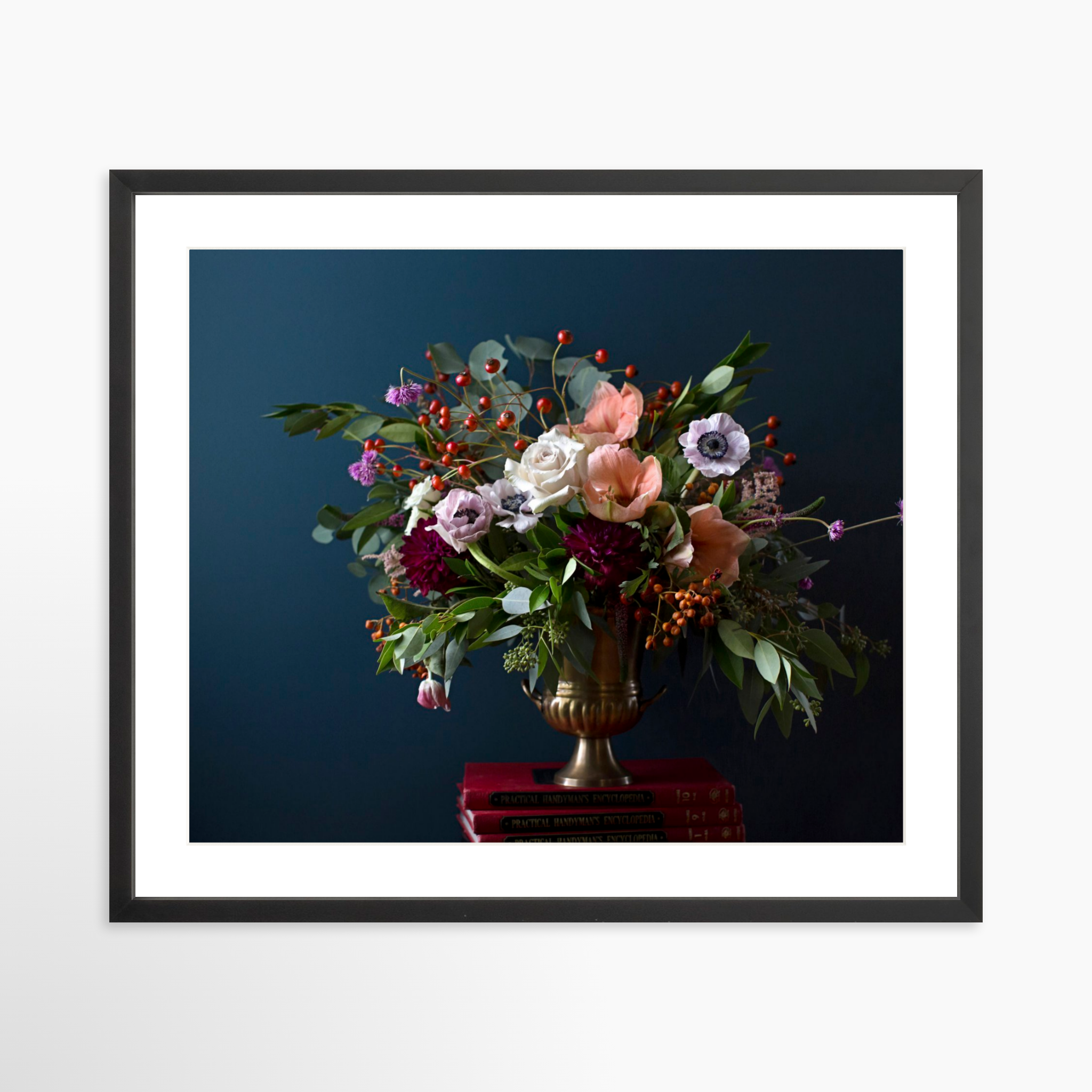 25x20 / Black Frame + White Mat