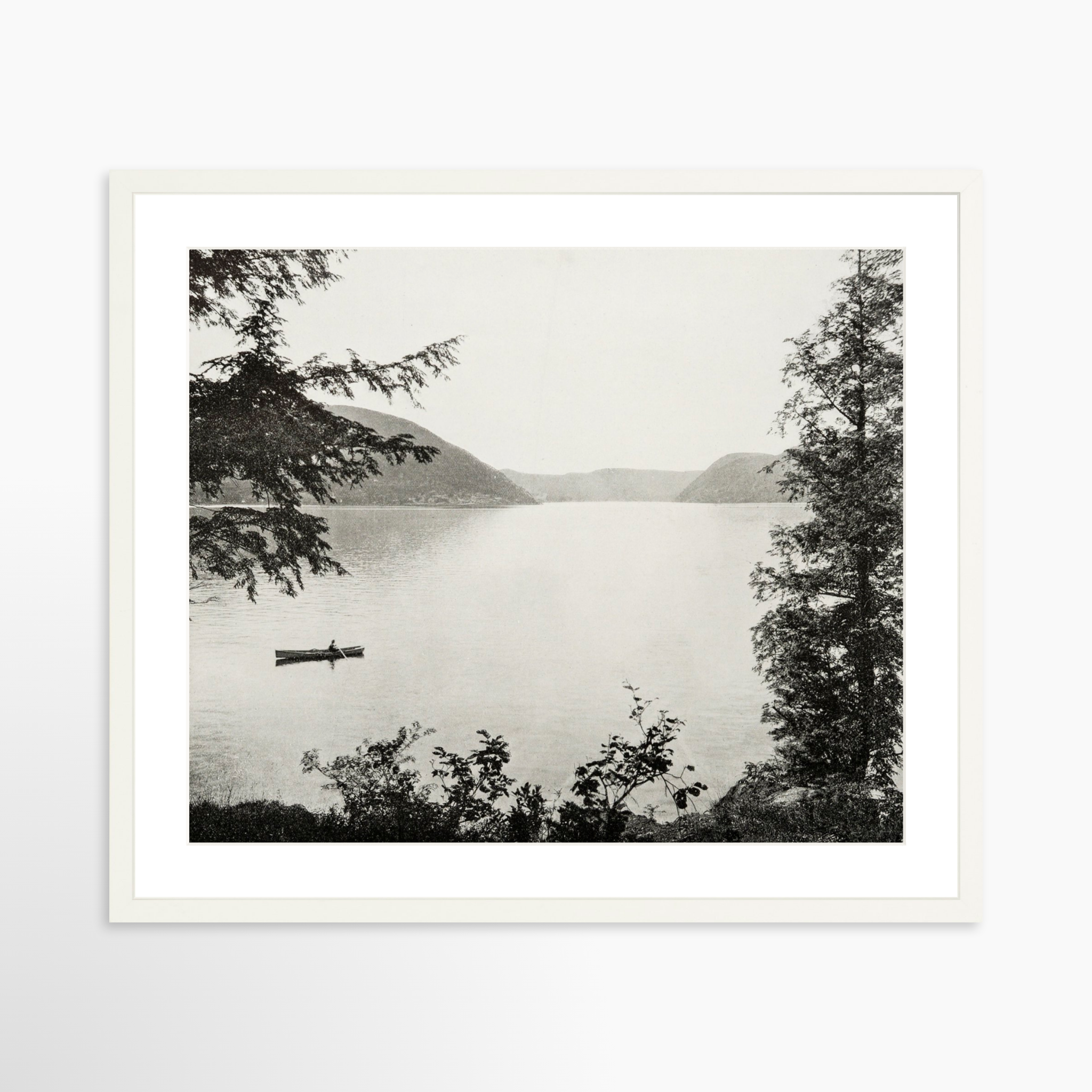 25x20 / White Frame + White Mat