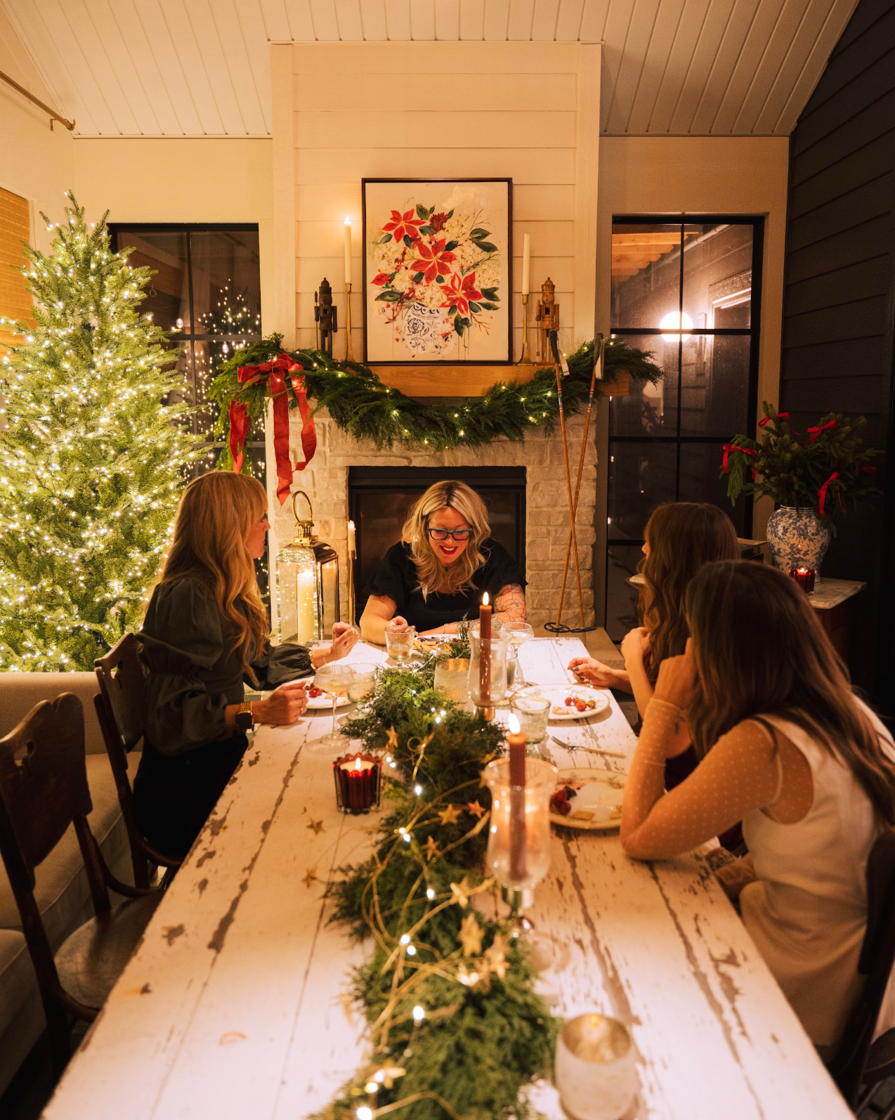 Chinoiserie Christmas Bouquet Canvas