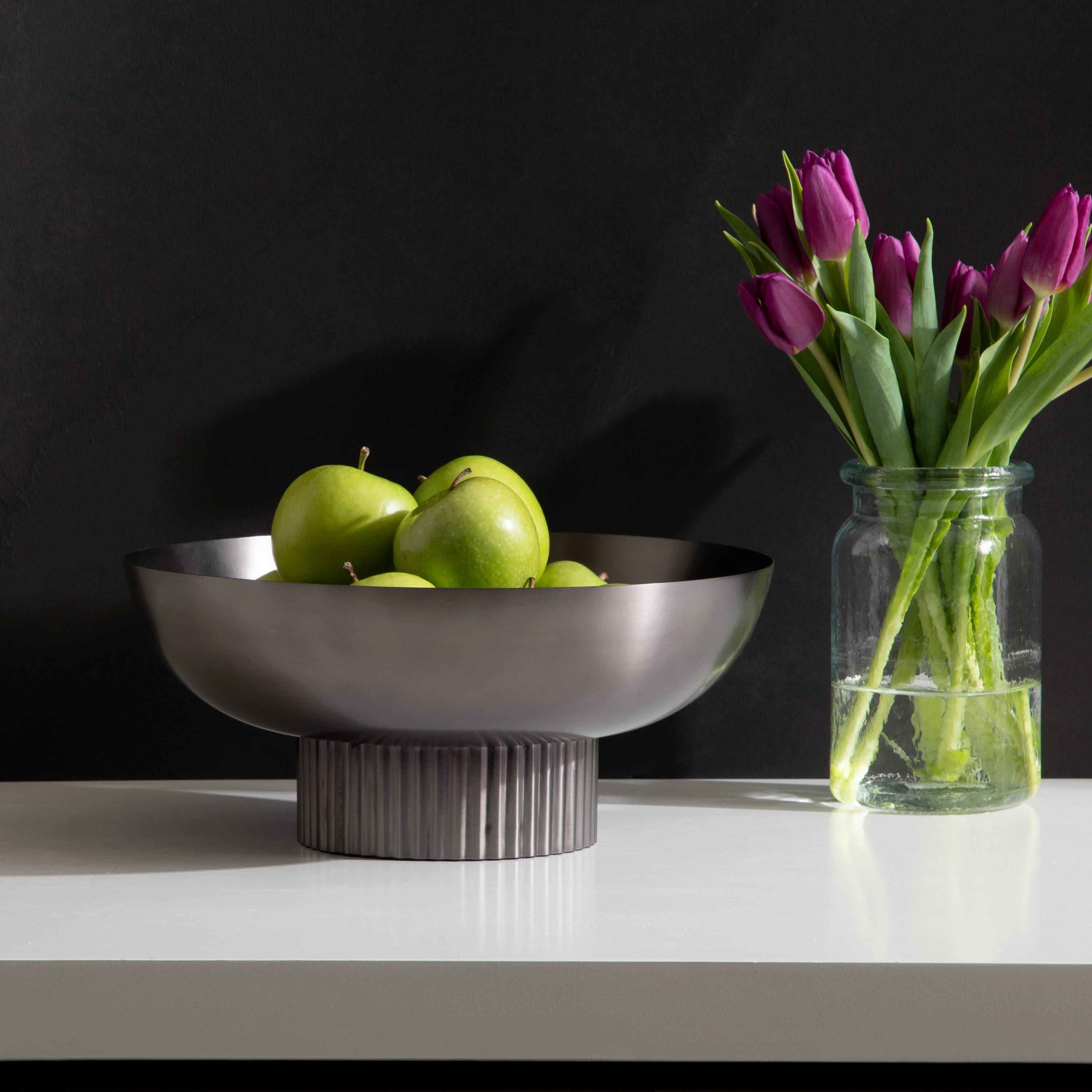 Rooks Ribbed Metal Bowl