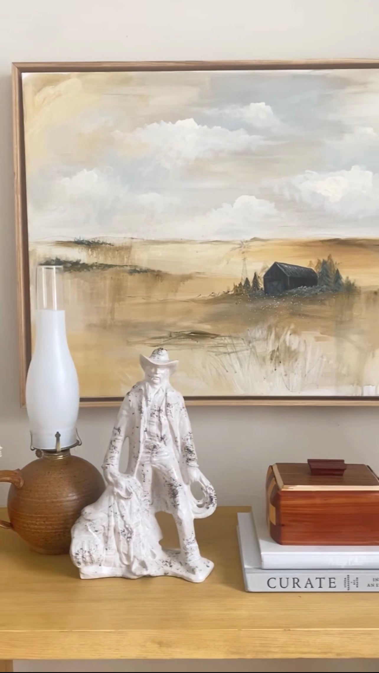 Little Black Barn | Canvas