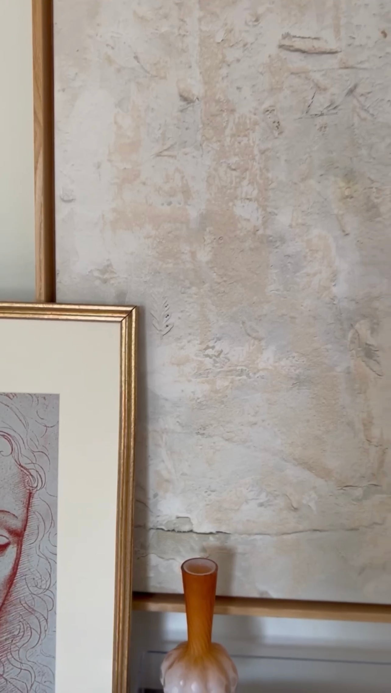 Plaster Apartment | Canvas