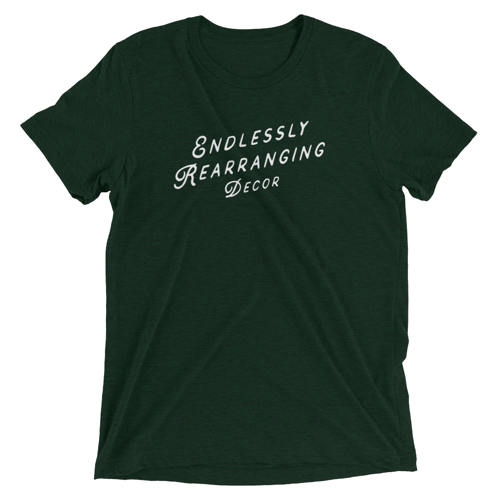endlessly rearranging decor tee in emerald